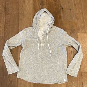 Vince Lightweight Pullover - Small